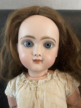 ANCIENNE POUPEE JUMEAU TÊTE PORCELAINE BOUCHE FERMÉE TAILLE 11 DOLL BISQUE