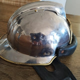Ancien et rare casque de sapeur pompier motocycliste de la ville de Paris - années 1950