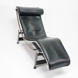 Original Cassina LC4 chaise longue cuir design classique chrome Bauhaus Le Corbusier top