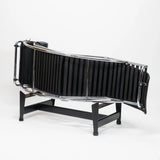 Original Cassina LC4 chaise longue cuir design classique chrome Bauhaus Le Corbusier top