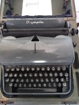 Machine a ecrire Allemande ww2